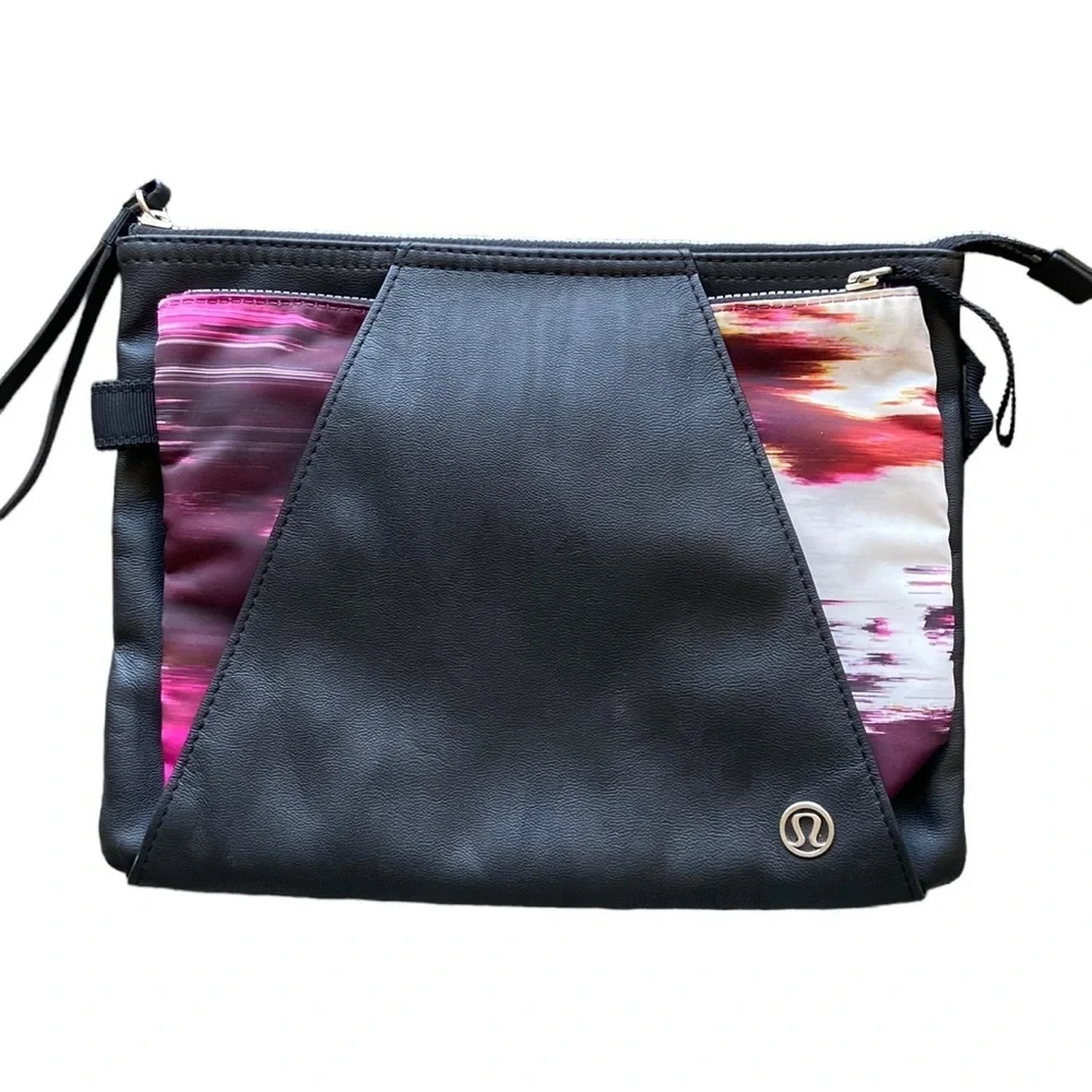 Lululemon In The Present Pouch Bag 2-in1